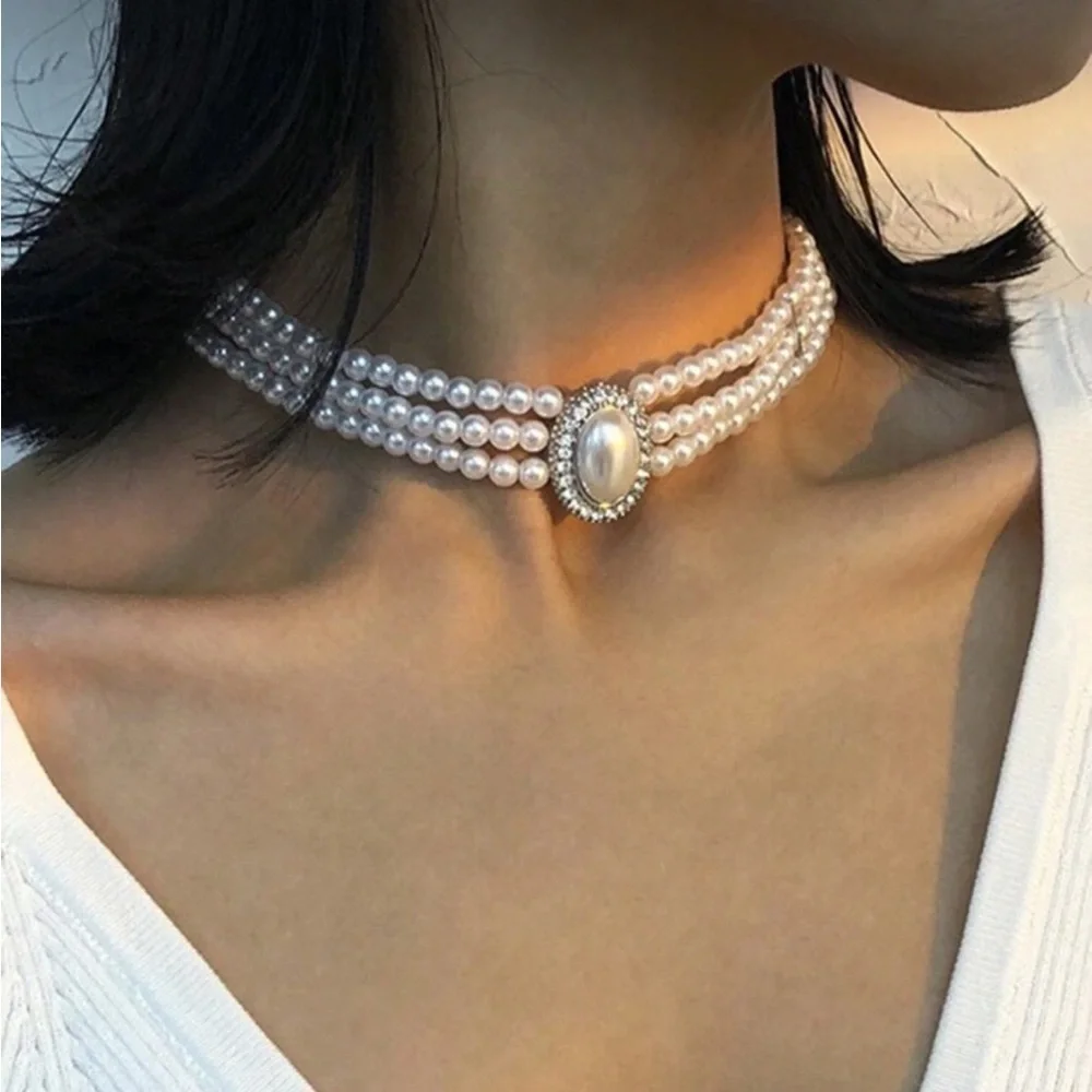 Victorian Gold Cameo Clasp Pearl Choker - Picture 4 of 7